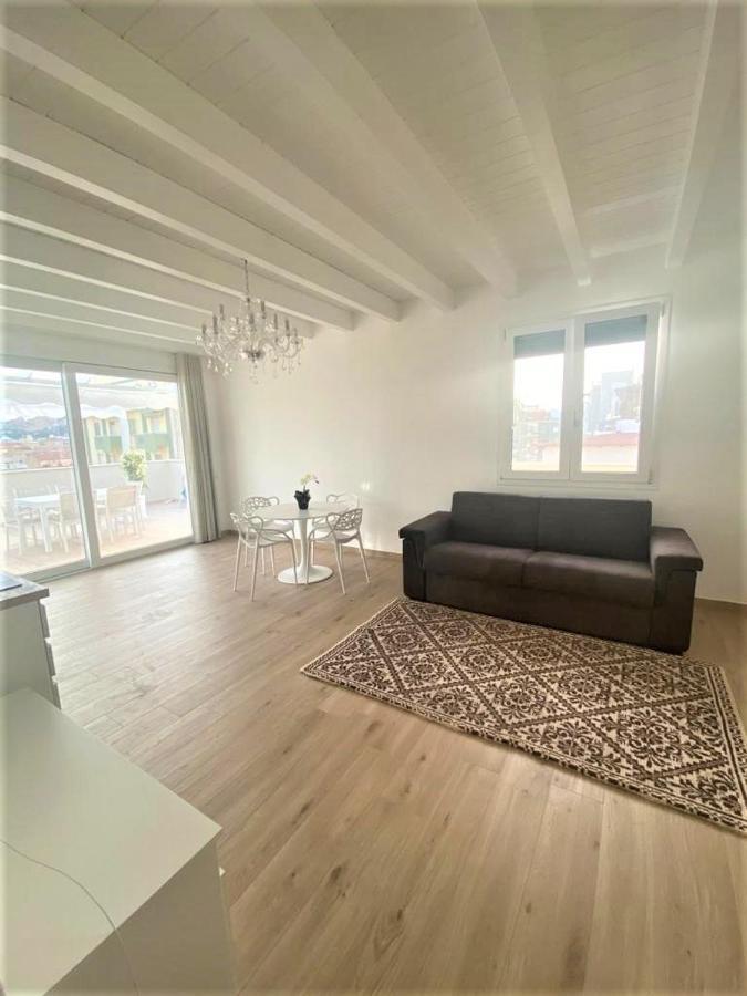 Rossini Penthouse Apartment Cagliari Ngoại thất bức ảnh
